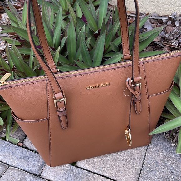 Michael Kors Large Charlotte Top Zip Tote Leather - Picture 4 of 16